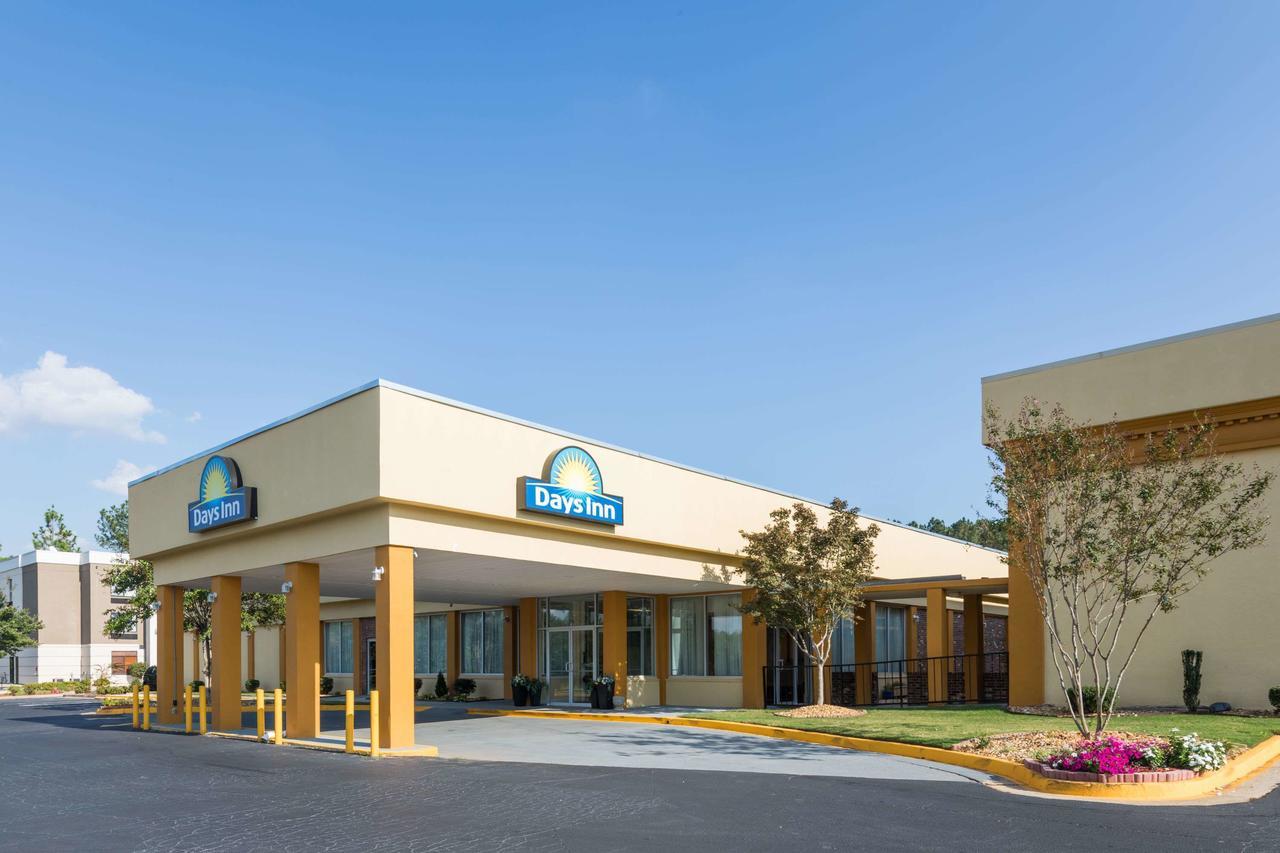 Days Inn By Wyndham Madison Esterno foto